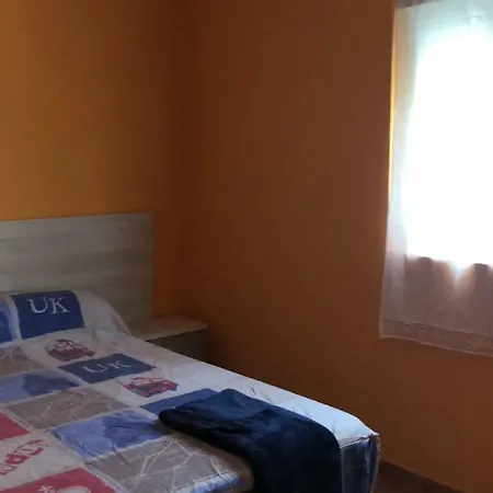 San Saturnino Holiday home Naron (Lugo)